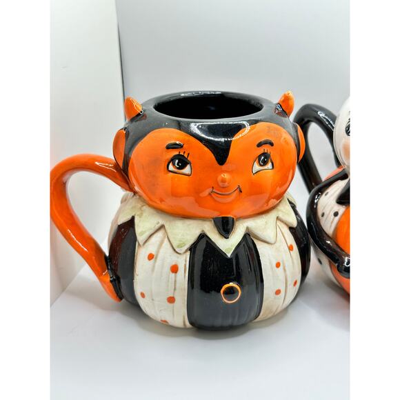 Johanna Parker Design Pumpkin Peep Halloween Mug Vampire Spider Set - Picture 3 of 5